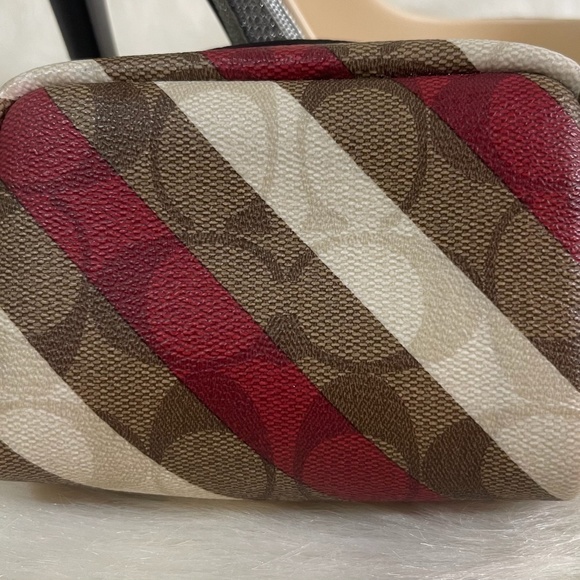 2 pcs COACH Red Rowan Satchel & Coach mini box cosmetic case - Picture 14 of 14